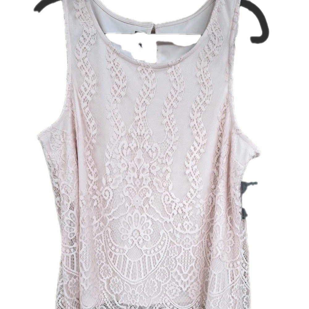 iZ Byer Lace Overlay Petal Pink Sleeveless Top Size XL NWT  Princess
